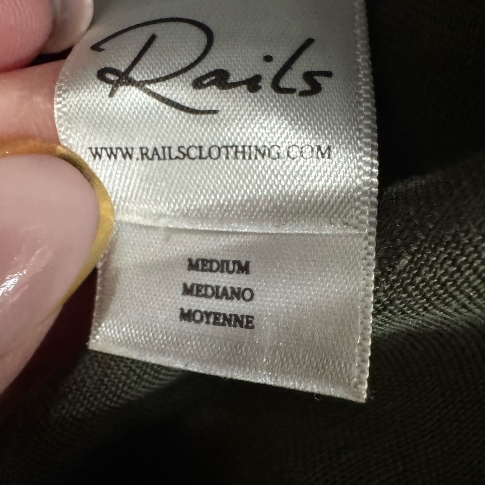 Rails Collins Jacket in Green Leopard
RAILS Medium - Picture 9 of 9